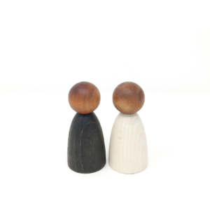 Adult Nins Dark Wood Grapat